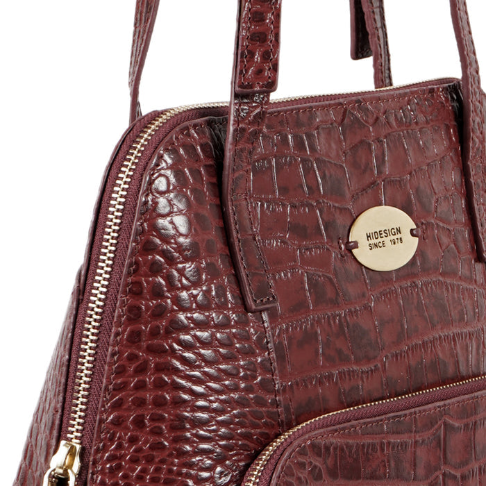109 01 Red Leather Tote Bag