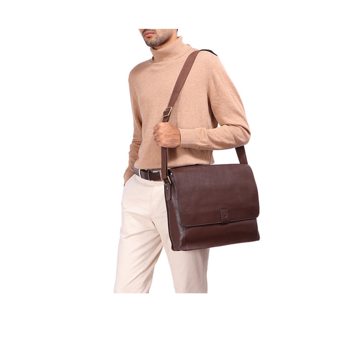 Aiden 01 Brown Leather  Messenger Bag