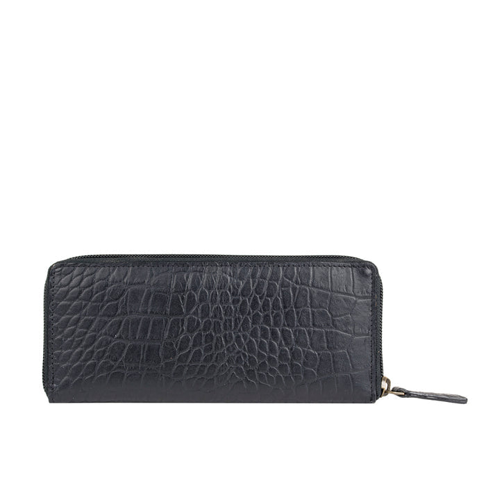 Claea W2  Black Leather Zip Around Wallet