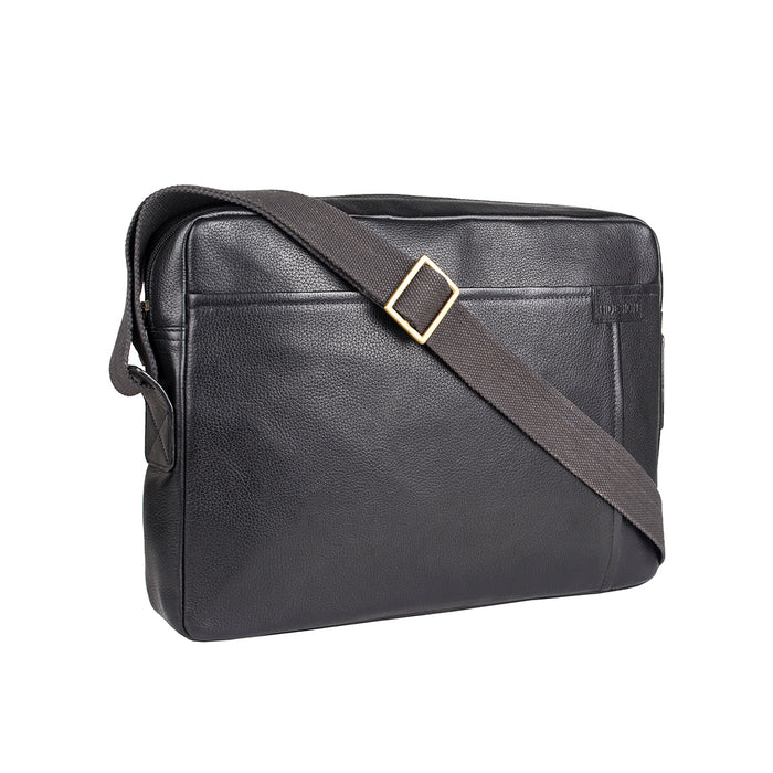 Donard 01 Black Leather  Crossbody
