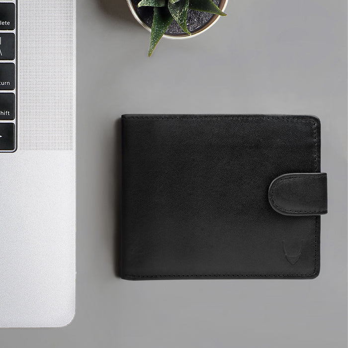 Ee 277-038  Black Leather Bi-Fold Wallet