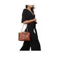 Ee Aliya 01 Tan Leather Shoulder Bag