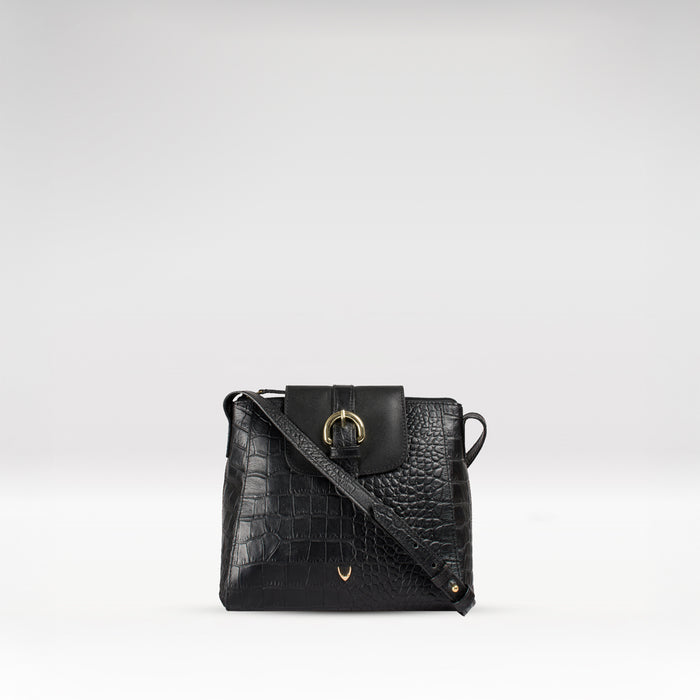Ee Lyra Black Leather Sling Bag