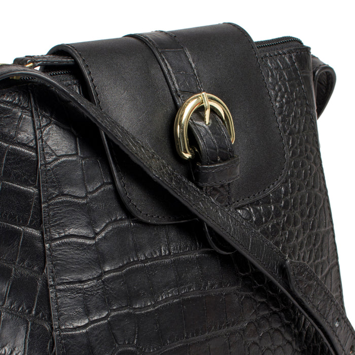 Ee Lyra Black Leather Sling Bag