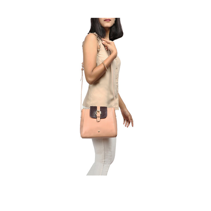 Ee Lyra Pink Leather Sling Bag