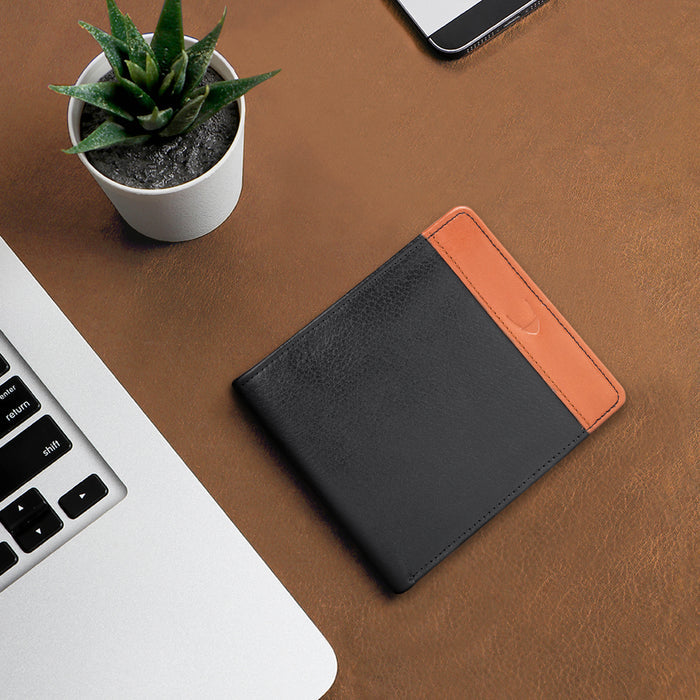 Ee Pluto W1  Black Leather Bi-Fold Wallet
