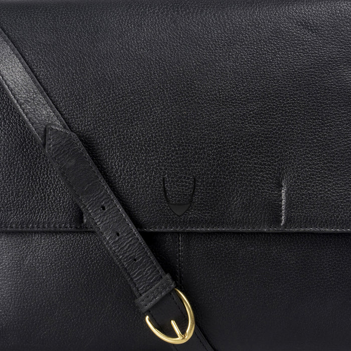 Ee Salvodor 01 Black Leather  Messenger Bag