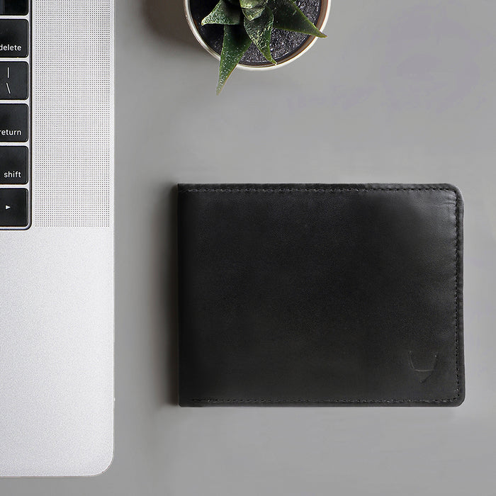 L103 N  Black Leather Bi-Fold Wallet